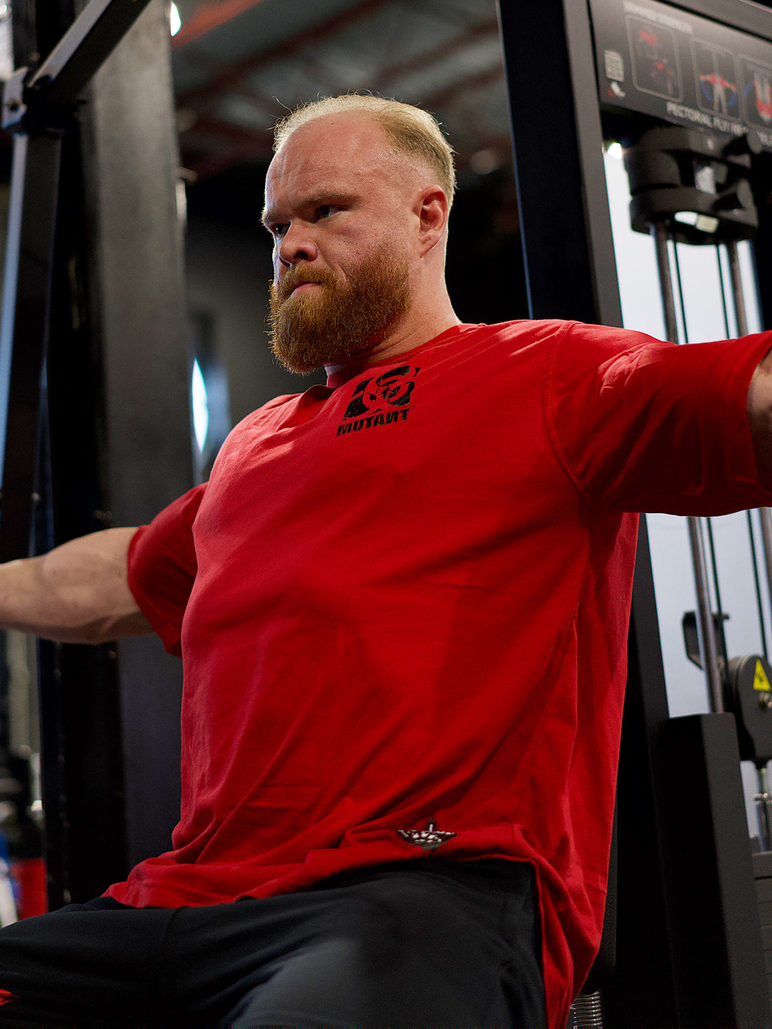 MUTANT® BORN HARDCORE BOLD OVERSIZED GYM T-SHIRT (RED)