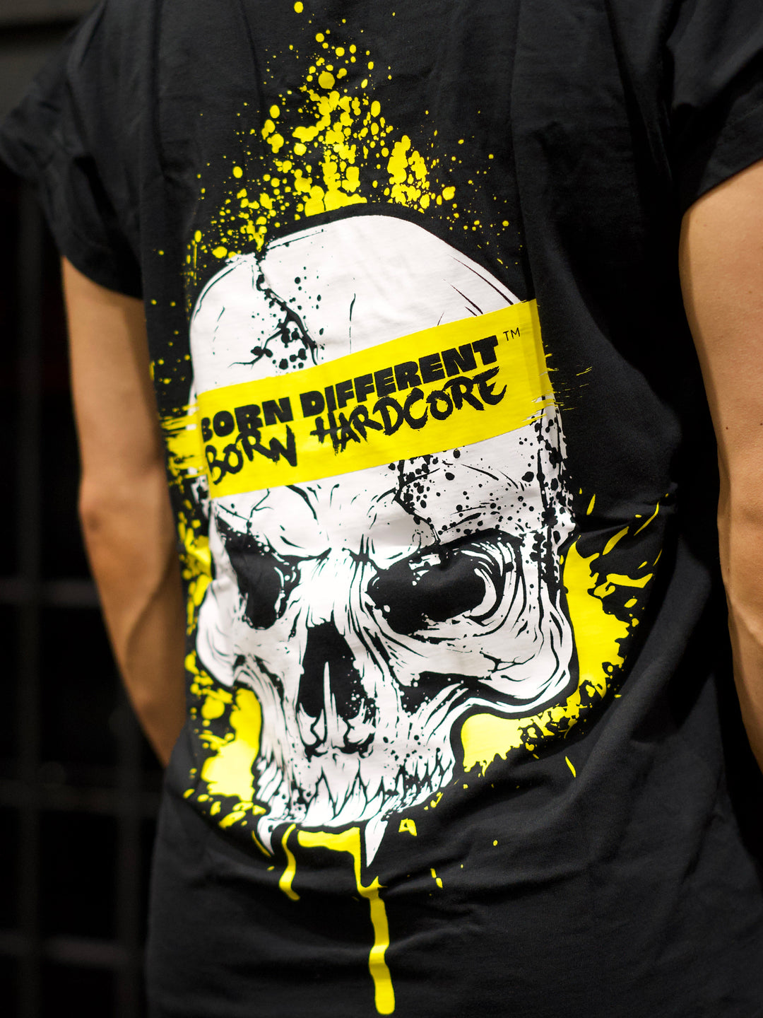 MUTANT® BORN HARDCORE WOMEN’S SKULL CAP SLEEVE GYM SHIRT (BLACK & YELLOW)