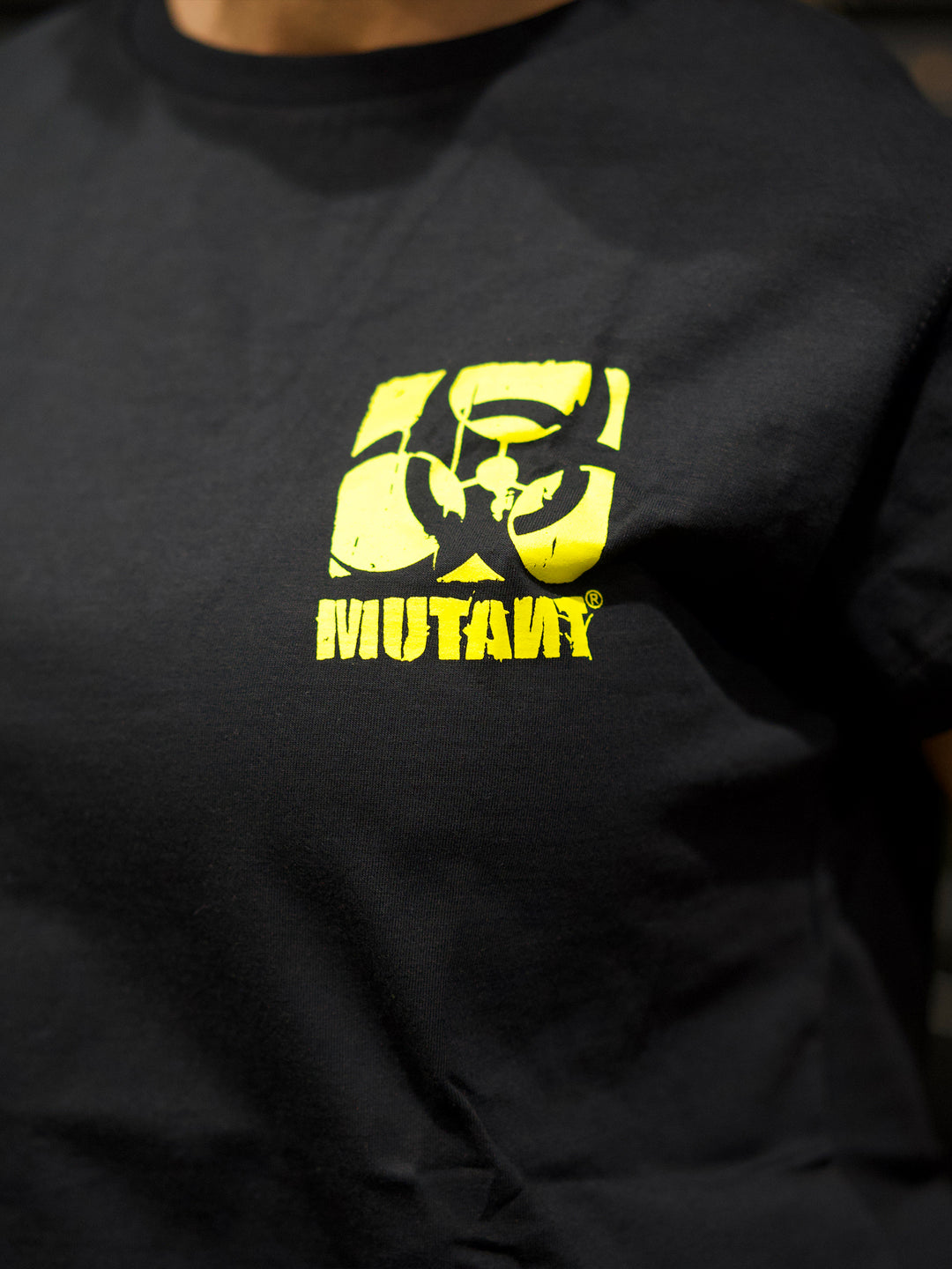 MUTANT® BORN HARDCORE WOMEN’S SKULL CAP SLEEVE GYM SHIRT (BLACK & YELLOW)